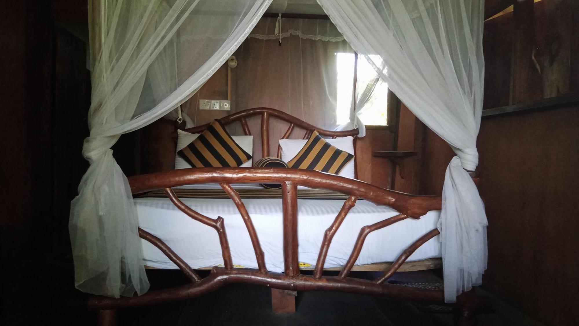 Sigiriya Rock Gate Tree House Hotell Exteriör bild